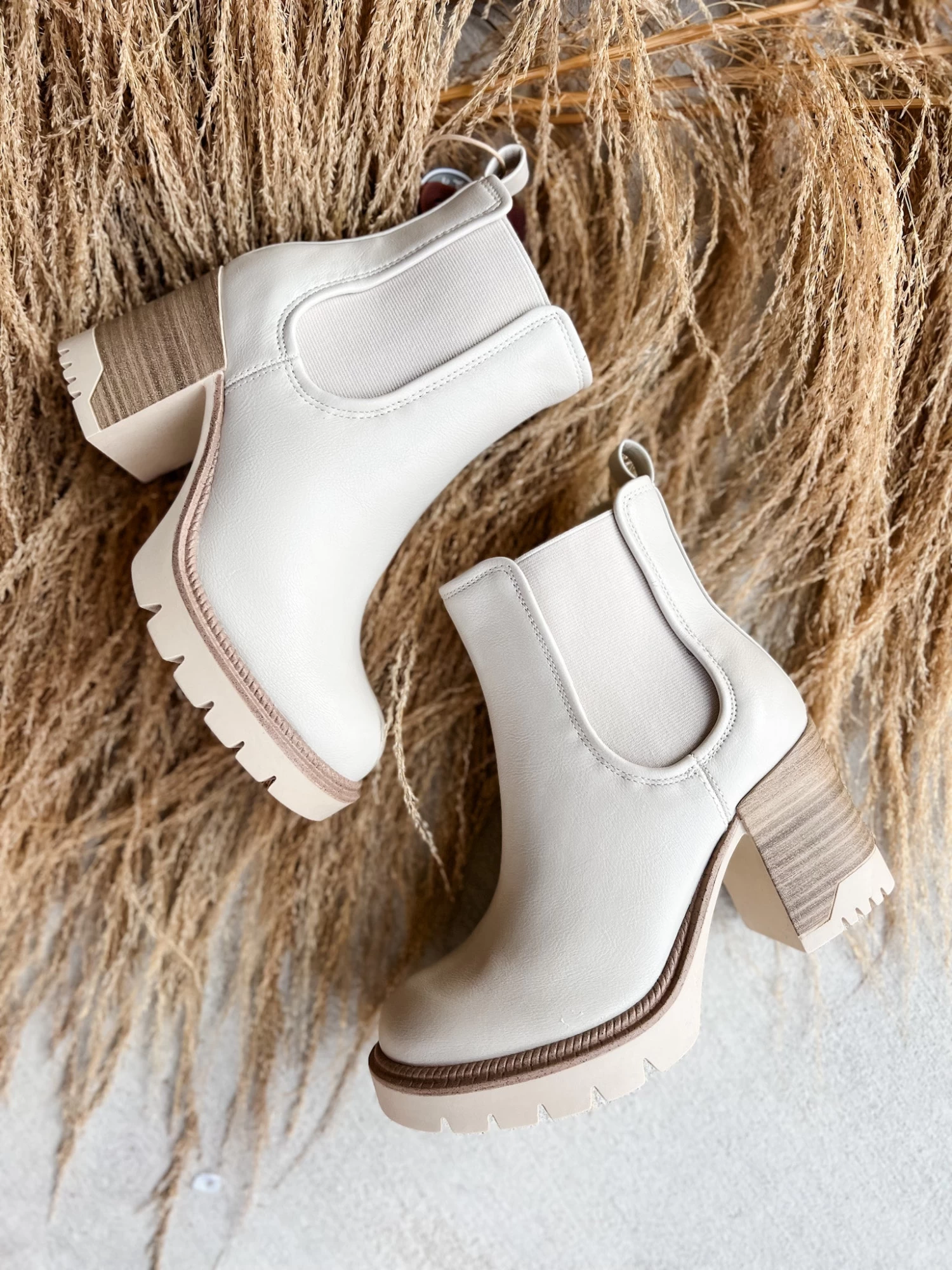 MIA Nilo Bootie- Ecru 1 MIA Nilo Bootie- Ecru