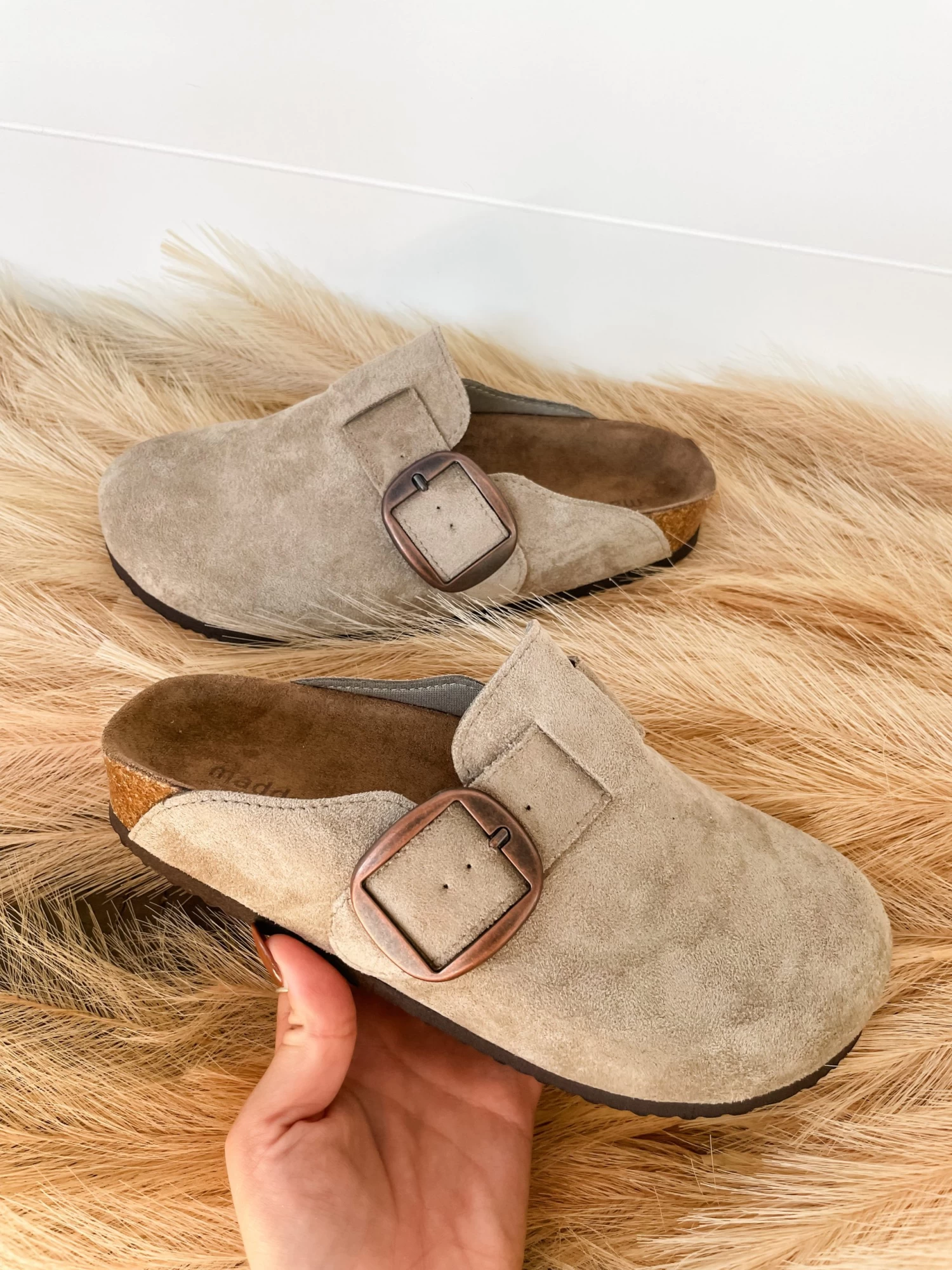 *STEVE MADDEN* Prim Clogs- Taupe 1 *STEVE MADDEN* Prim Clogs- Taupe