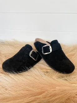 *STEVE MADDEN* Prim Clogs- Black -Fashion Clothing Store 44a1519d7f80863c079ac64b469b2c8b scaled