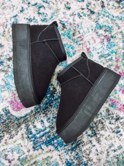 Miranda Platform Snow Shoes- Black