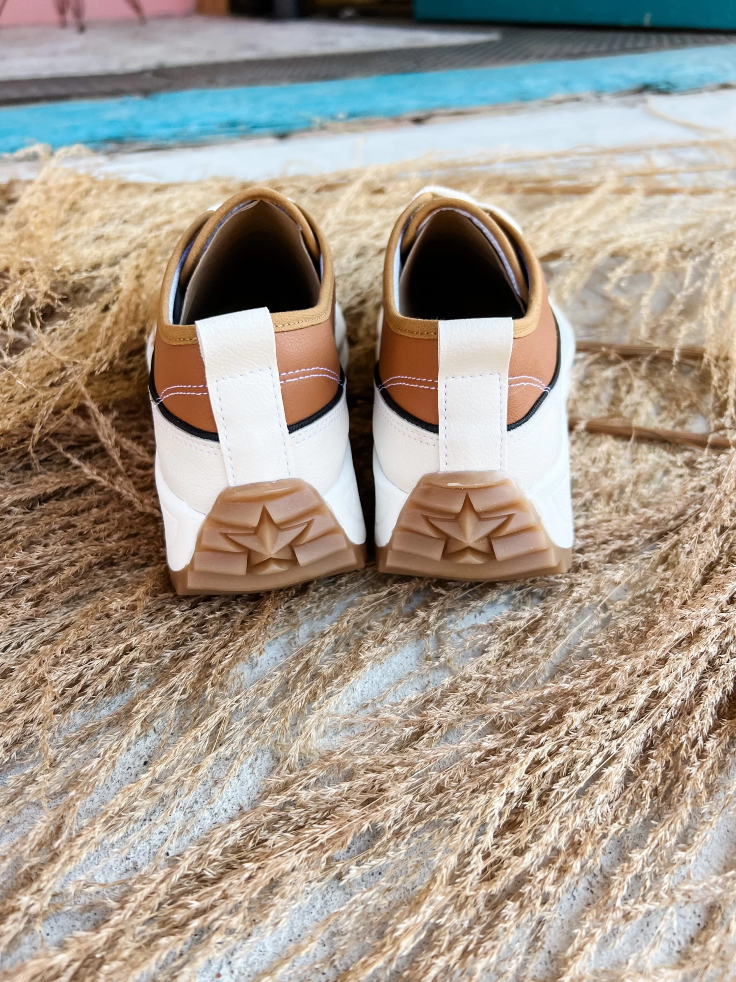 Fenix 3 Sneakers- Tan 3 Fenix 3 Sneakers- Tan - Image 3