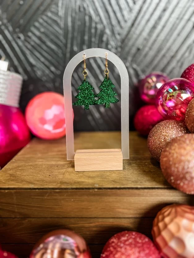 Green W/O Star- Christmas Tree Dangle Earrings 2 Green W/O Star- Christmas Tree Dangle Earrings - Image 2