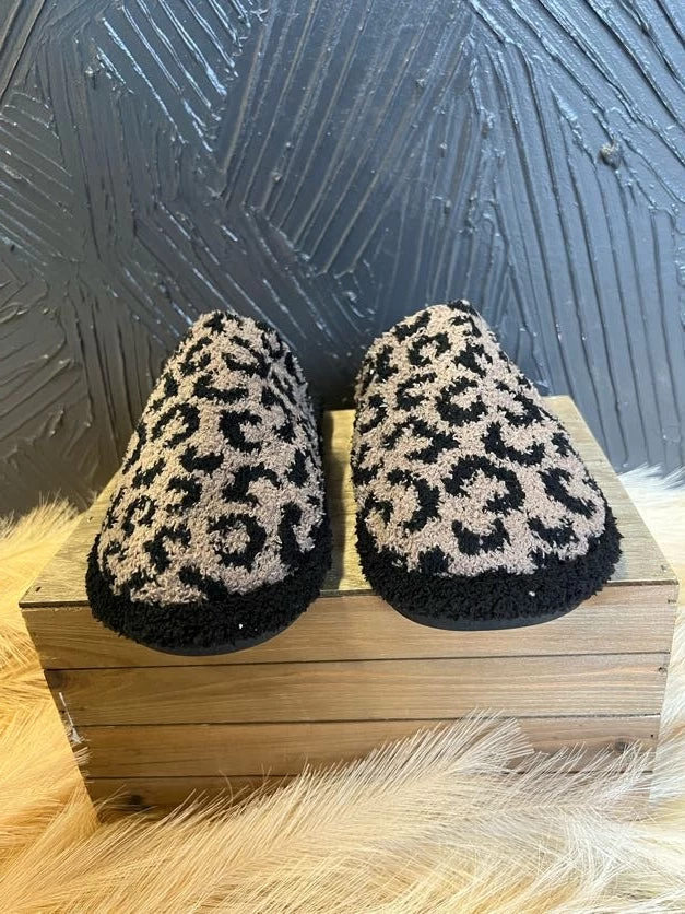 Wildest Dreams Leopard Slippers- Coffee 3 Wildest Dreams Leopard Slippers- Coffee - Image 3