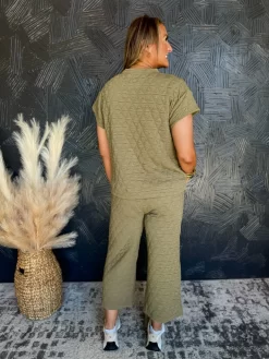 What Dreams Are Made Of Lounge Set- Olive -Fashion Clothing Store IMG 1685 866eaa5b 2f4e 4d4d b5f4 6f79c535ea3b scaled