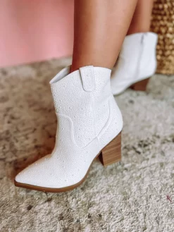 MIA Dawson White Bootie 8 MIA Dawson White Bootie -Fashion Clothing Store a0c0d7da48a2f2463f65bc6e8414b60a scaled