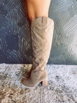 Stephanie Knee High Boots -Fashion Clothing Store a70ece6d80bfcdb0326d23a1384430f1