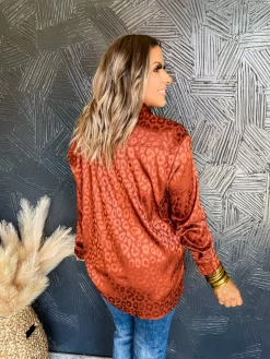 Staying Strong Relaxed Fit Top- Cinnamon 6 Staying Strong Relaxed Fit Top- Cinnamon -Fashion Clothing Store b86f7ea7d482fa143708fb5e0046e328 scaled