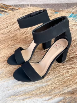 Fashion Clothing Store 33 Elton Heels- Black