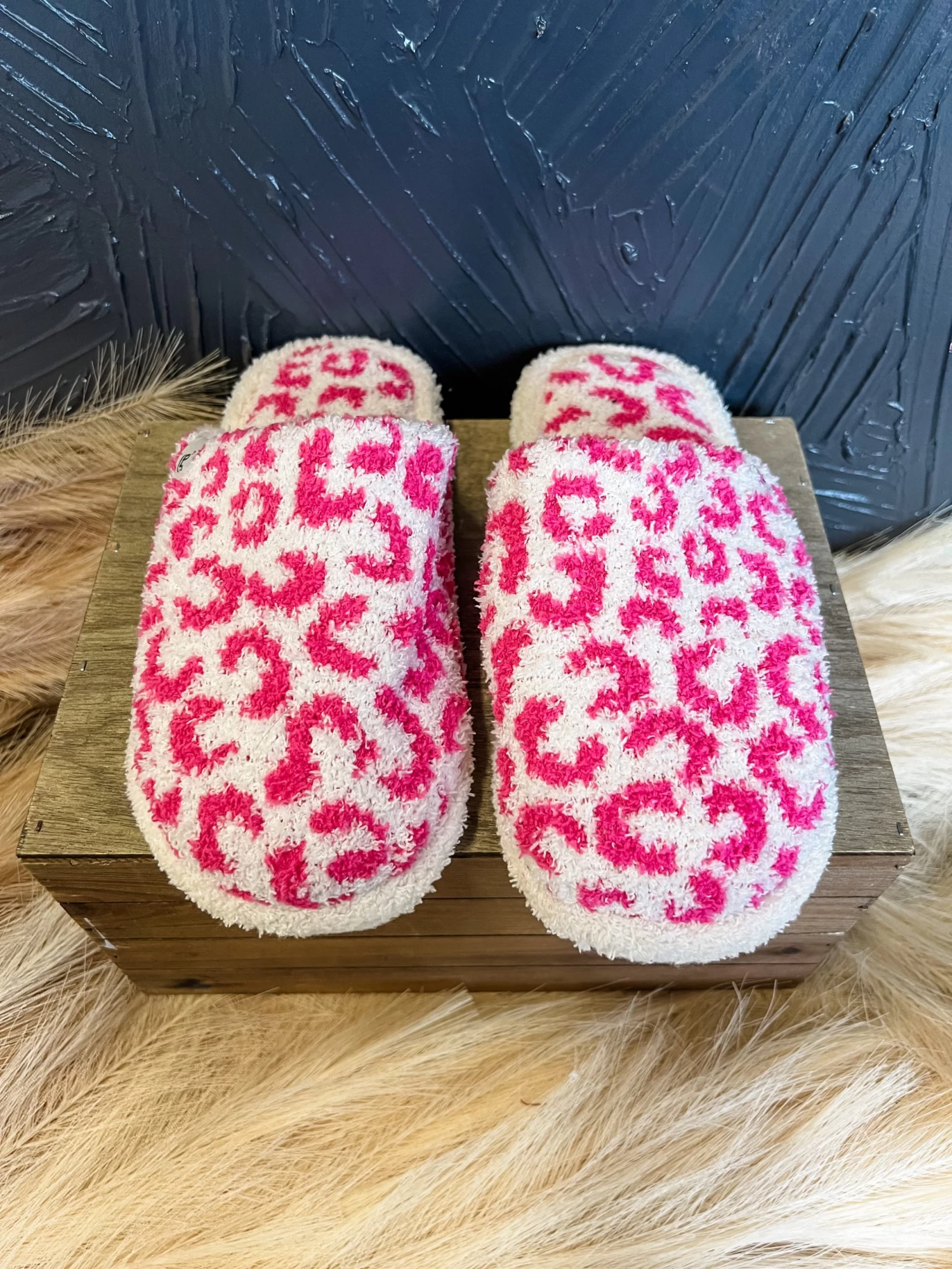 Wildest Dreams Leopard Slippers- Fuchsia 1 Wildest Dreams Leopard Slippers- Fuchsia