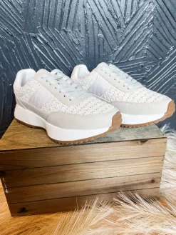 *STEVE MADDEN* Bettie Sneakers- Natural