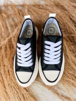 Fenix 3 Sneakers- Black -Fashion Clothing Store d409672f5204b039c9d364b5d19298f0