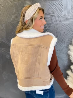 It's A Sign Suede Cropped Vest -Fashion Clothing Store d5ef20df2d8cdd8069ed441d0f29936e scaled