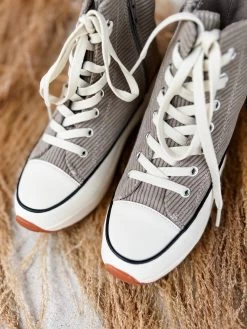 Aubrey Sneakers- Army Green 7 Aubrey Sneakers- Army Green -Fashion Clothing Store ed2496d65c58ebbc846841355f4ee989